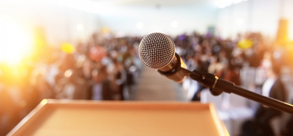 Full Way Of Connecting With The Best Public Speaking Training Institute